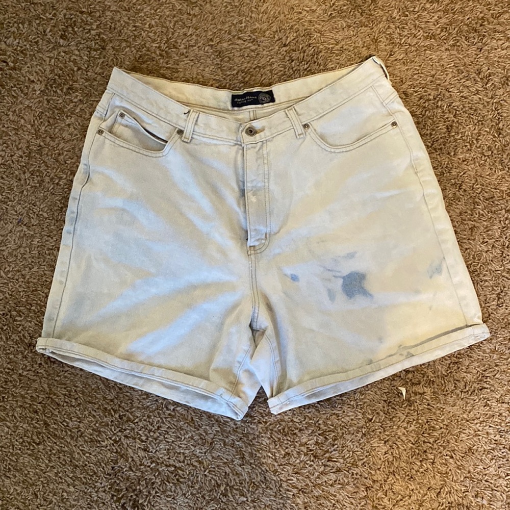 Bleached mom shorts